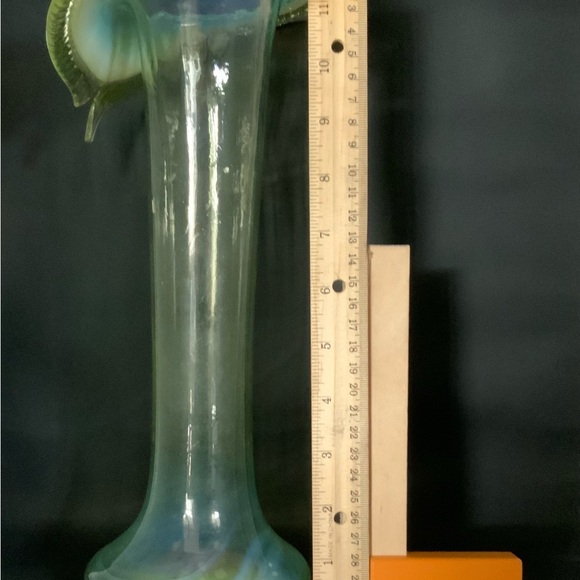 Tall uranium glass jack and the pulpit - Picture 9 of 10